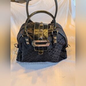 2/45$ GUESS Black Logo Dome Travel Bag with Stud Accent